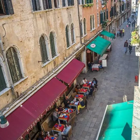 A La Pescaria Lägenhet